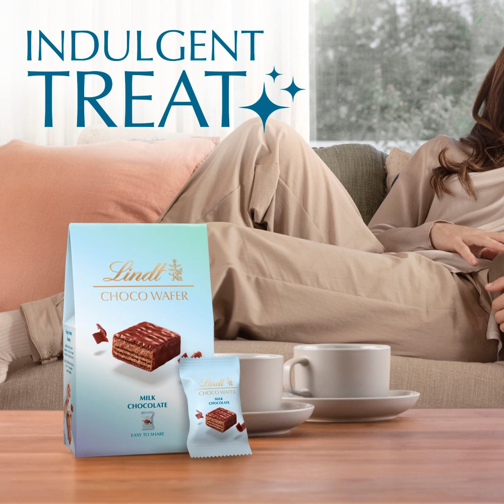 Lindt Choco Wafer Milk Chocolate Sharing Box 130g | Vegetarian