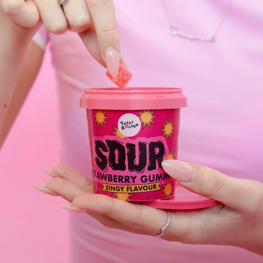 Treat Kitchen Sour Strawberry Gummies Tub 90g (6 & 12 Tubs)